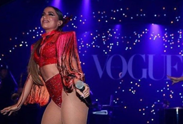 Anitta-baile-vogue